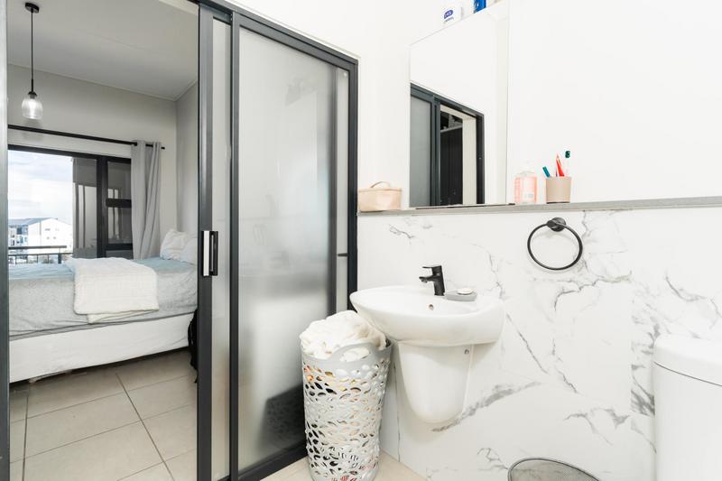 2 Bedroom Property for Sale in The Huntsman Western Cape